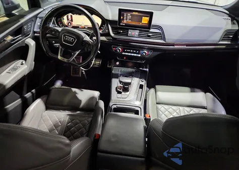 2018 Audi Sq5 Prestige z USA, uszkodzony, nr VIN WA1C4AFY0J2241903